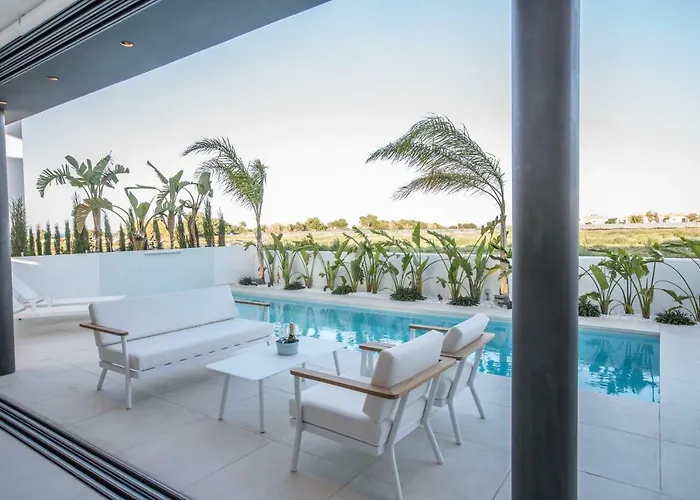 White Pearl 7 Protaras