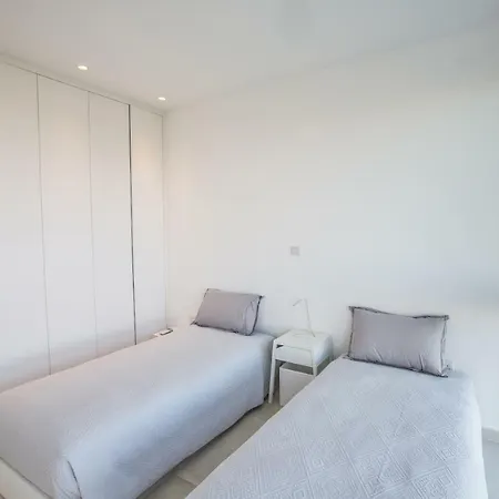 Villa White Pearl 7 *