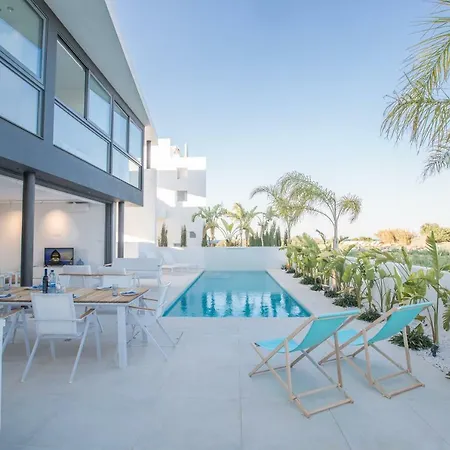 White Pearl 7 Villa *