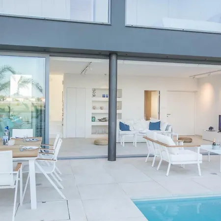 Villa White Pearl 7 *